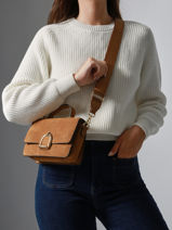 Sac Bandouli�re S Altesse Suede Etrier Marron altesse suede EASU048S-vue-porte